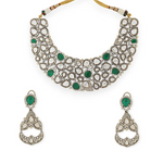Load image into Gallery viewer, Uncut Quartz Kundan Necklace Set β Elegant Handcrafted Necklaces
