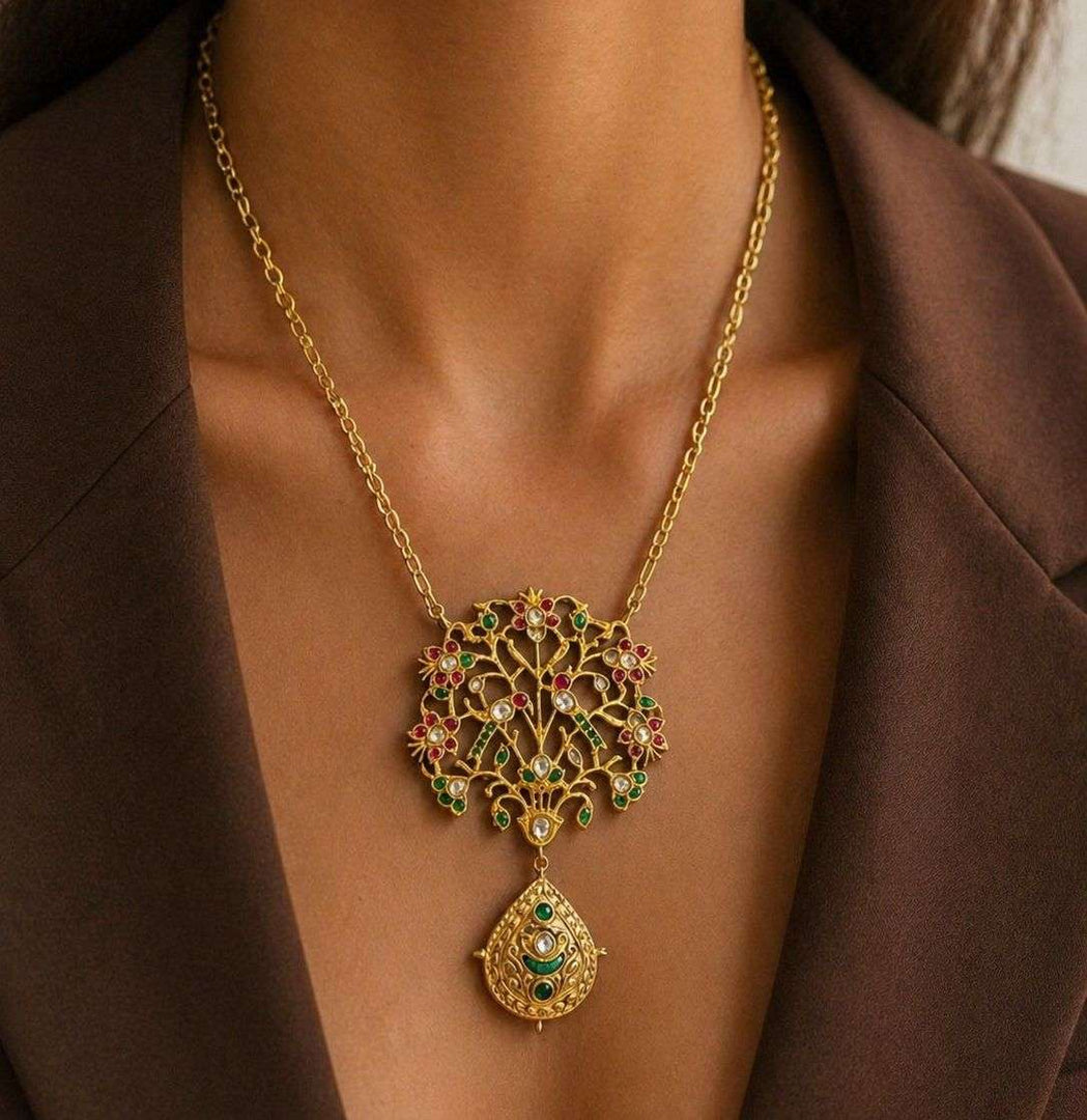 Aquamarine Floral Heritage Pendant Necklace
