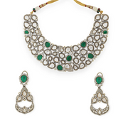 Uncut Quartz Kundan Necklace Set – Elegant Handcrafted Necklaces